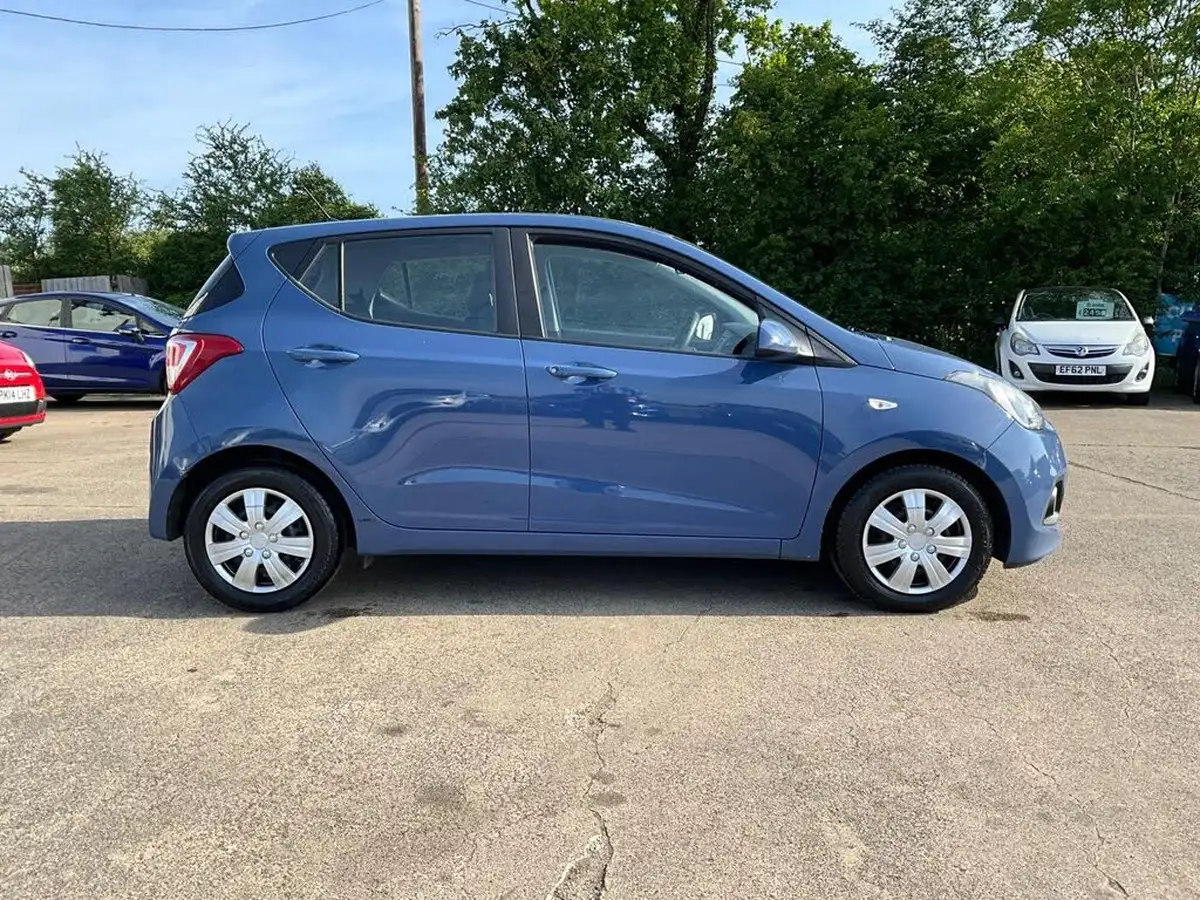 2017-hyundai-i10-10-se-big-20