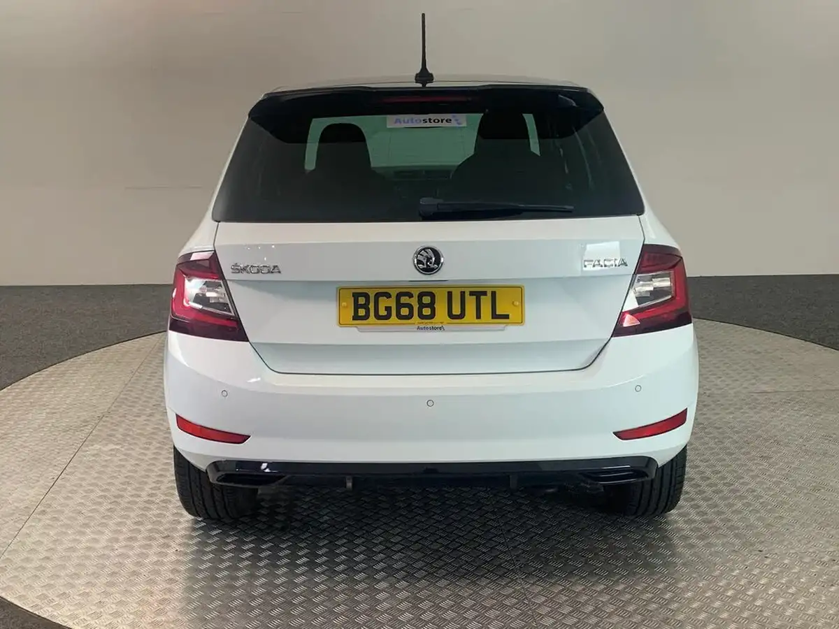 2018-skoda-fabia-10-tsi-monte-carlo-110ps-hatchback-big-3