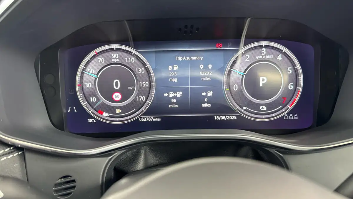 2022-jaguar-f-pace-20-p400e-r-dynamic-s-big-12