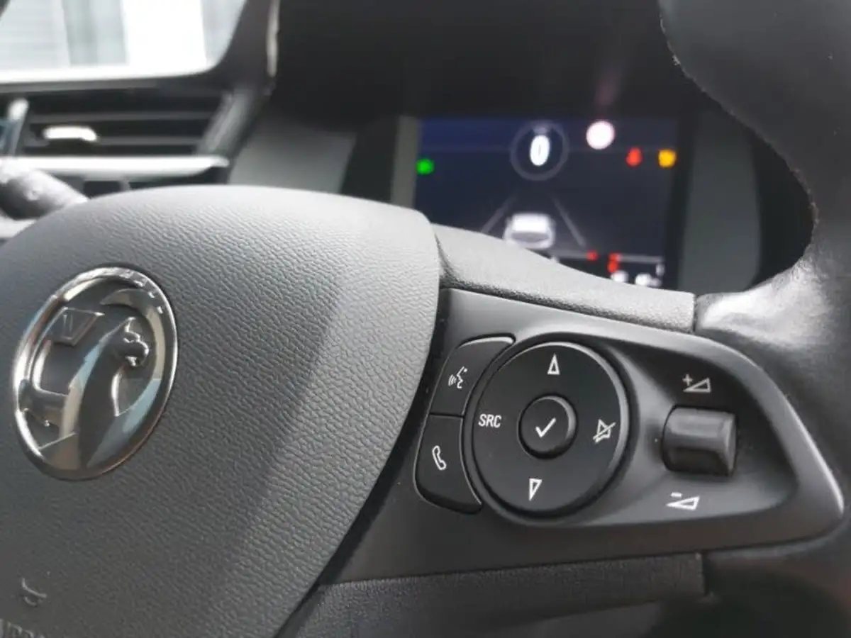 2022-vauxhall-corsa-12i-elite-edition-big-13