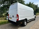 2022-peugeot-boxer-22-bluehdi-professional-435-l4-h3-small-4