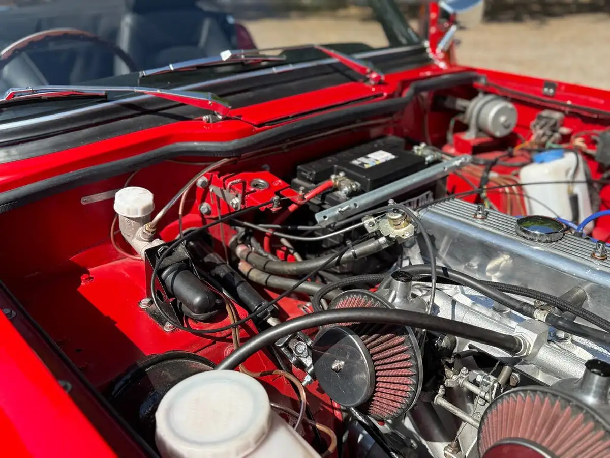 1971-triumph-tr6-convertible-big-1
