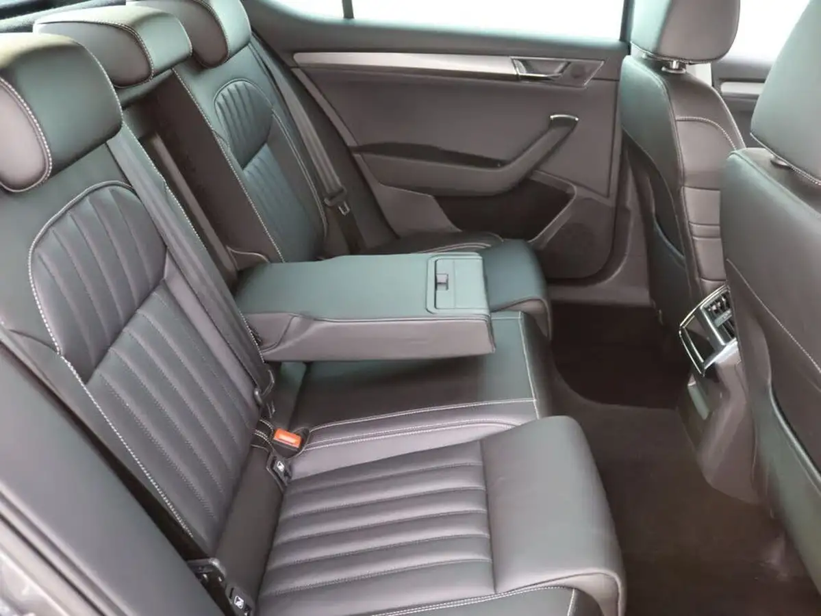 2021-skoda-superb-14-tsi-se-l-hatchback-big-17