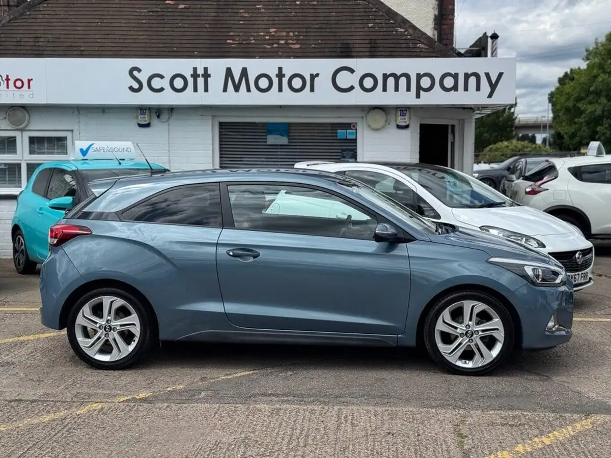 2016-hyundai-i20-12-sport-big-6
