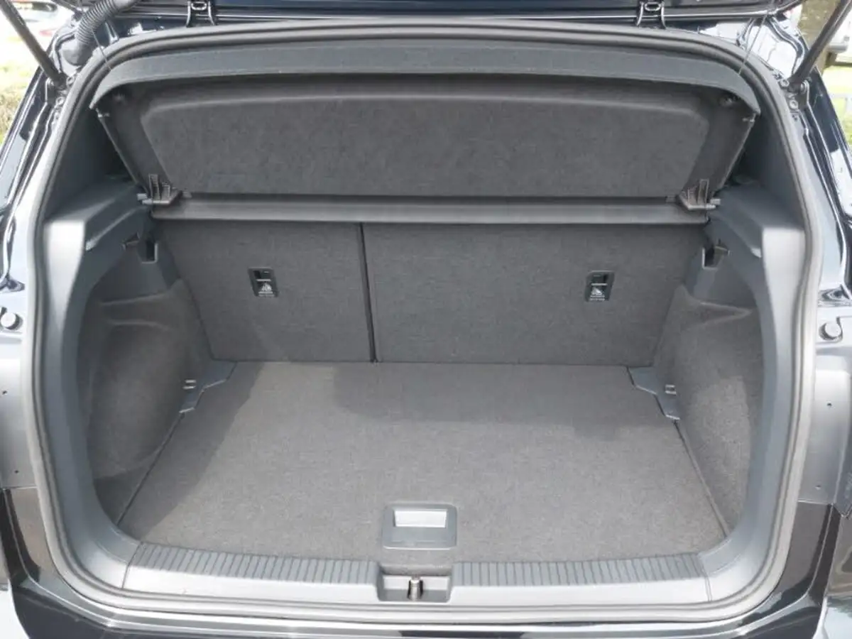 2024-volkswagen-t-cross-10-tsi-r-line-115ps-dsg-big-7