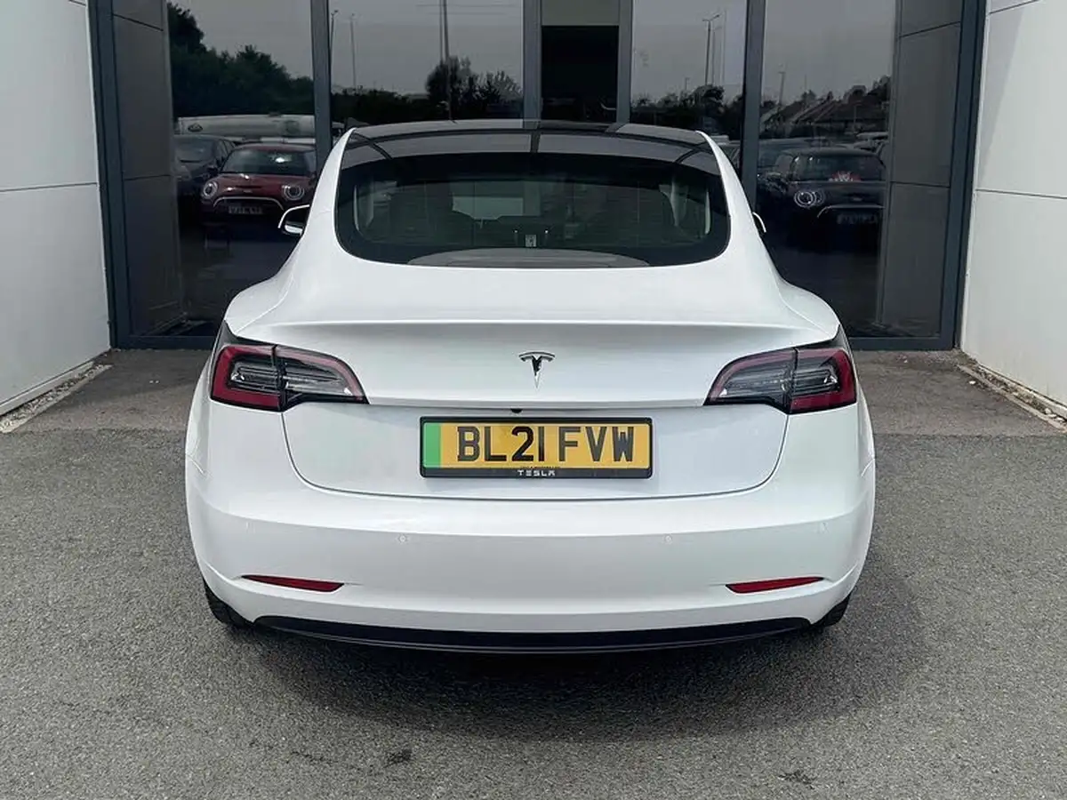 2021-tesla-model-3-e-standard-plus-big-14
