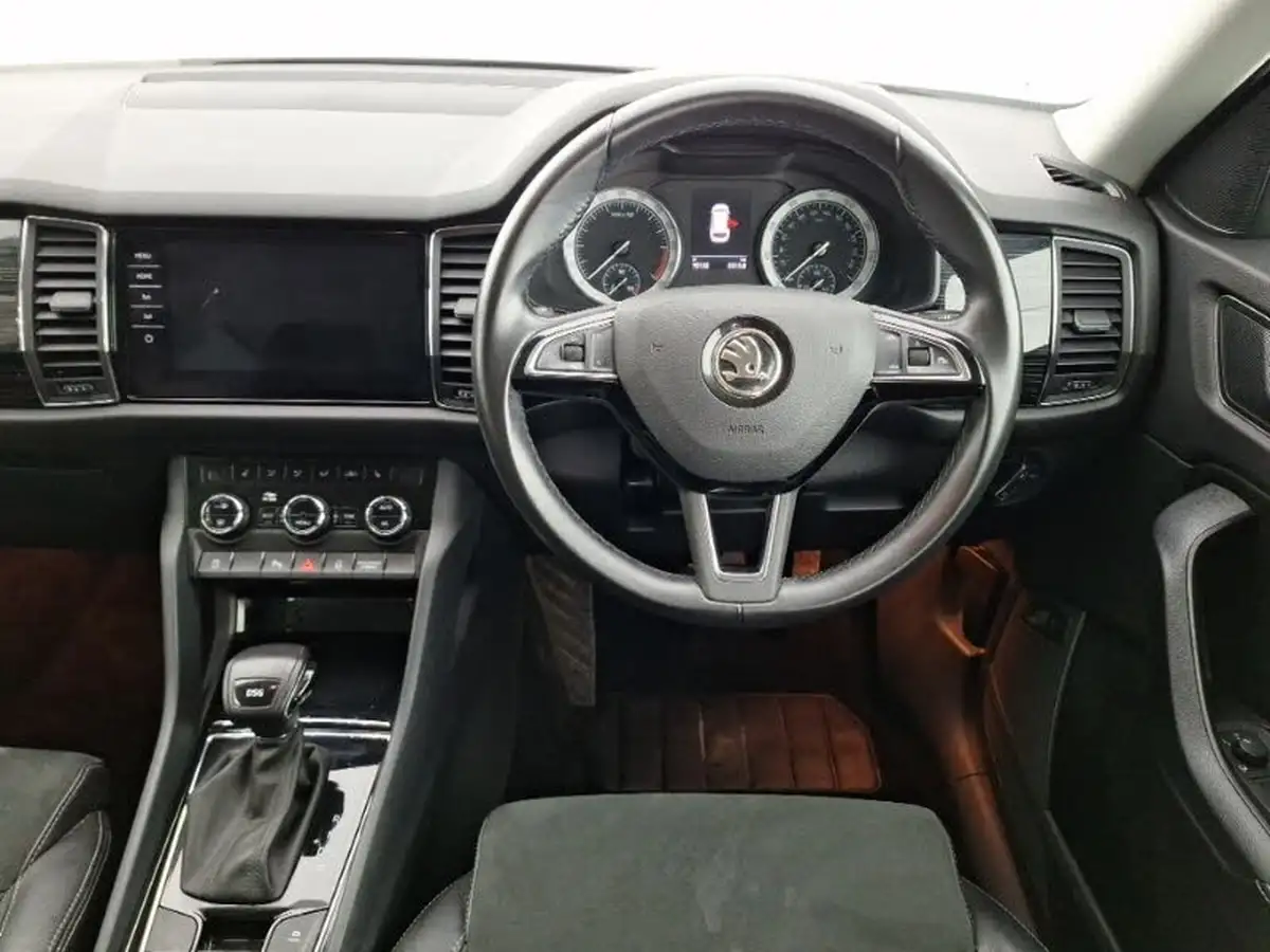 2020-skoda-kodiaq-20tdi-se-l-150ps-scr-dsg-big-6