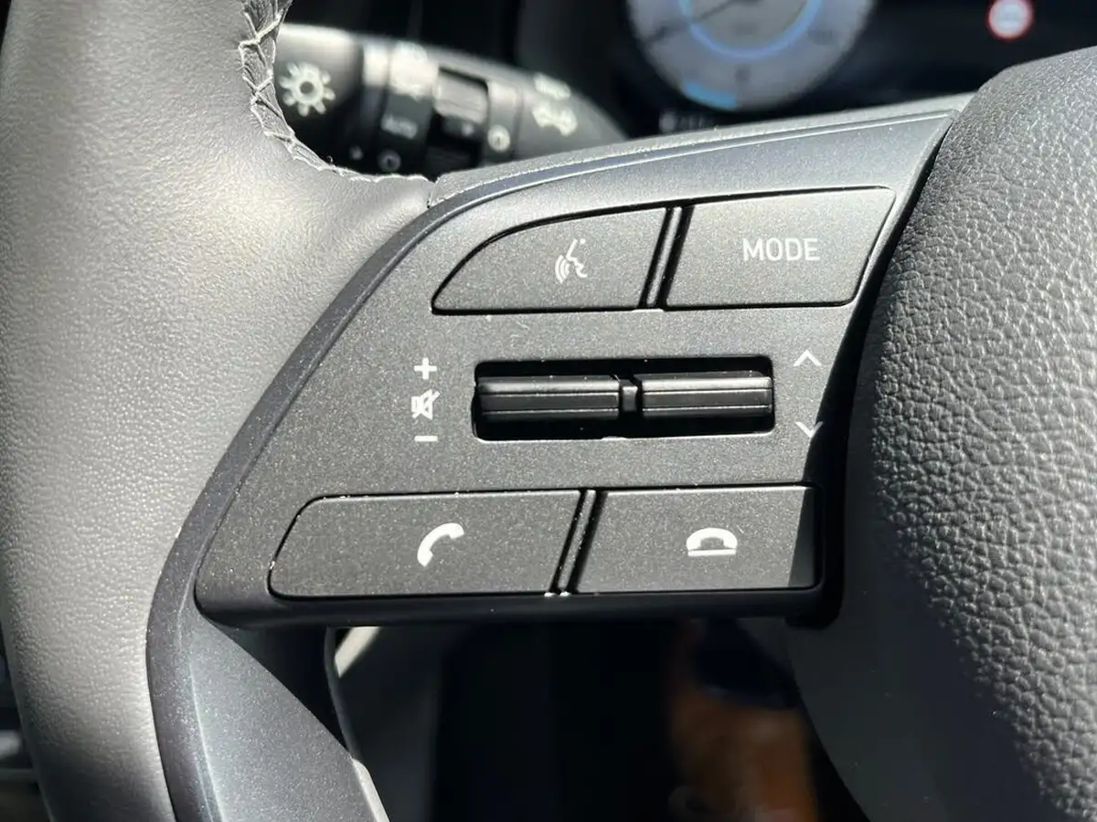 2023-hyundai-bayon-10-t-gdi-ultimate-100ps-dct-big-54