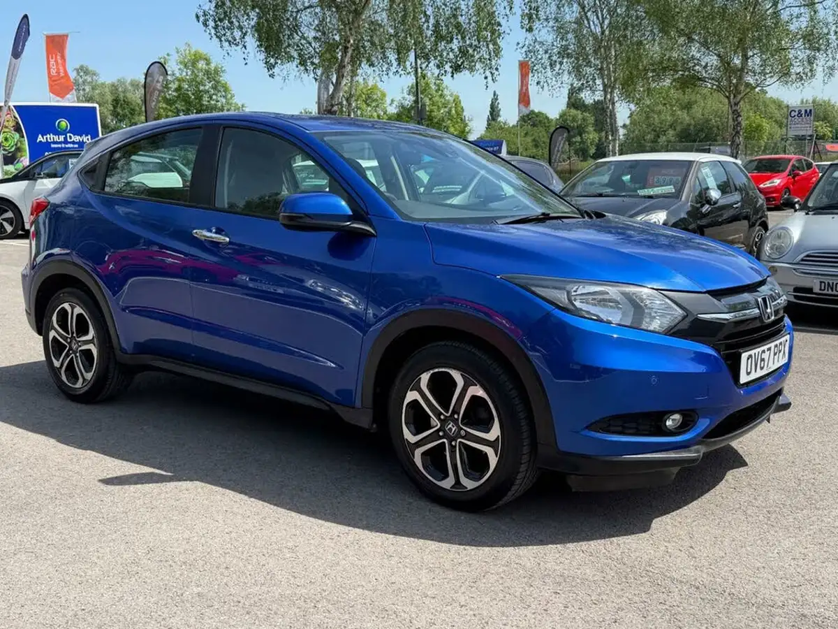 2017-honda-hr-v-16-i-dtec-se-big-31