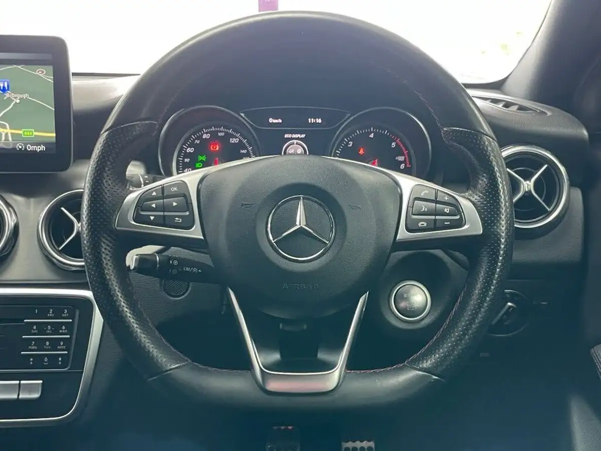 2018-mercedes-benz-gla-class-21d-gla-200d-amg-line-134bhp-ss-big-33
