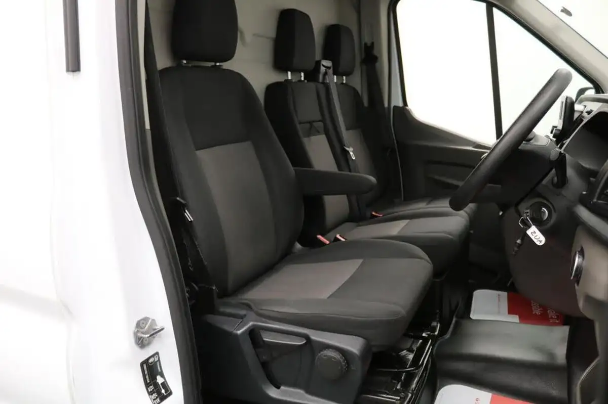 2022-ford-transit-big-24