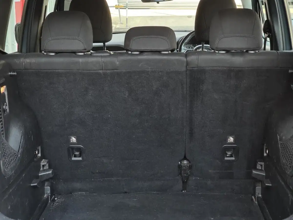 2016-jeep-renegade-14-multiair-ii-longitude-big-33