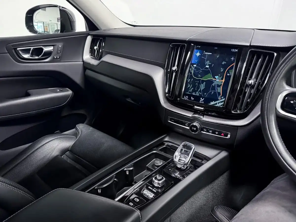 2020-volvo-xc60-20-t8-inscription-pro-big-26