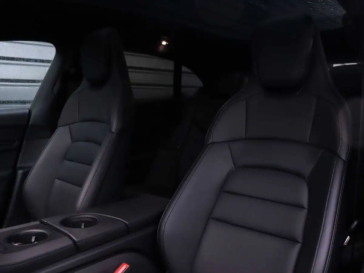 2023-porsche-taycan-e-sport-turismo-476ps-performance-battery-plus-big-31