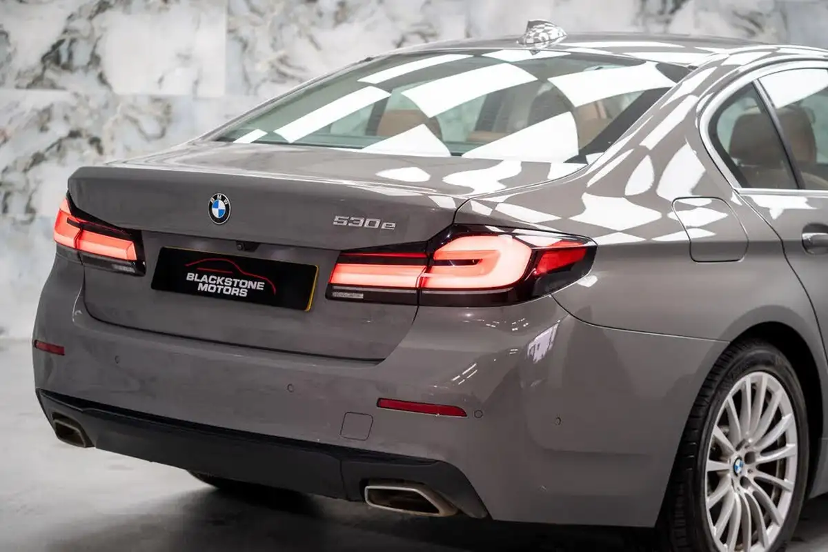 2020-bmw-5-series-20-530e-se-292bhp-saloon-4d-auto-big-43