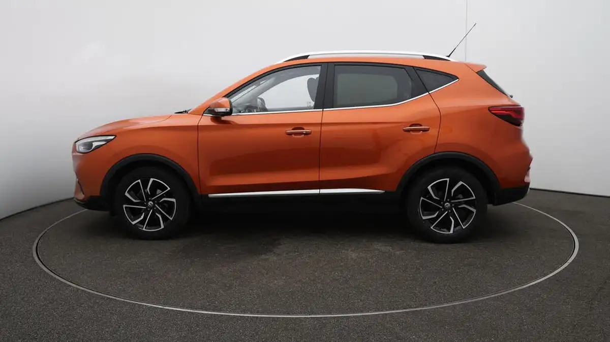 2022-mg-zs-suv-10t-gdi-exclusive-big-64