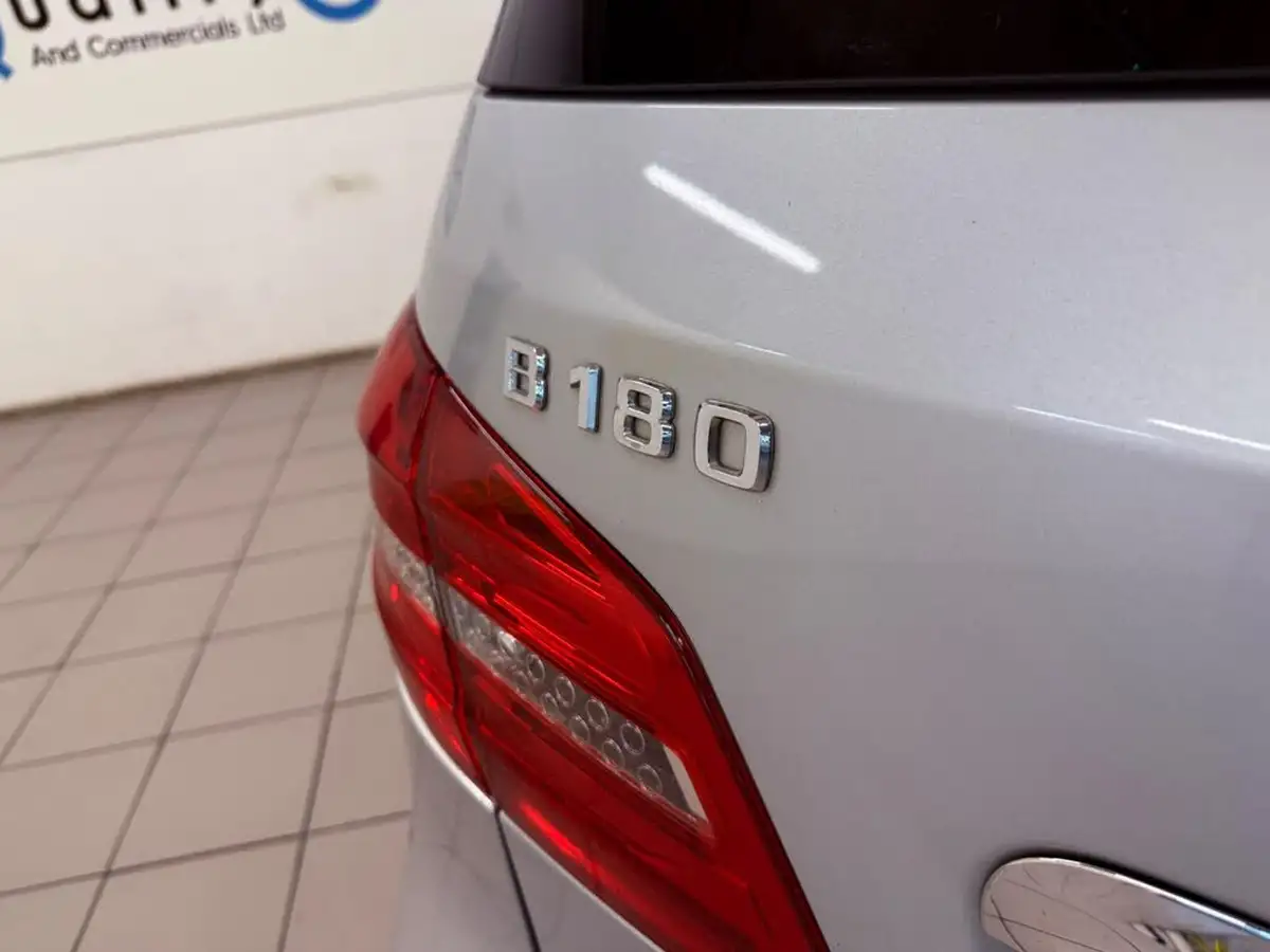 2014-mercedes-benz-b-class-18-cdi-b180-sport-big-39