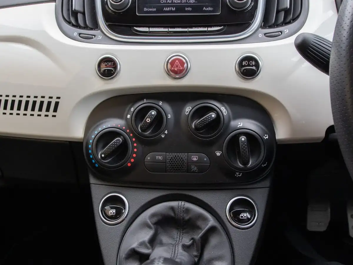 2019-abarth-595-14-tjet-big-30