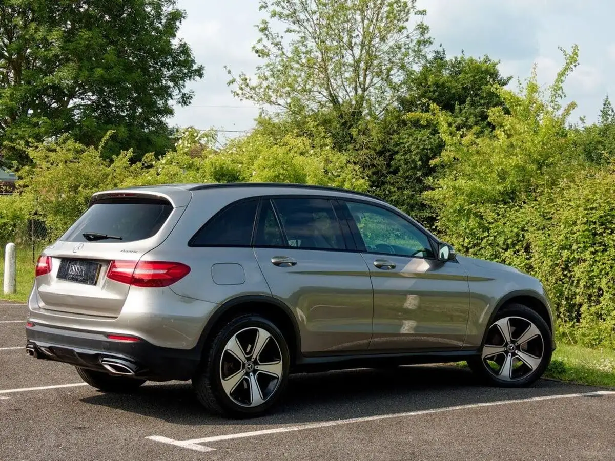 2019-mercedes-benz-glc-class-20-glc250-urban-edition-big-7