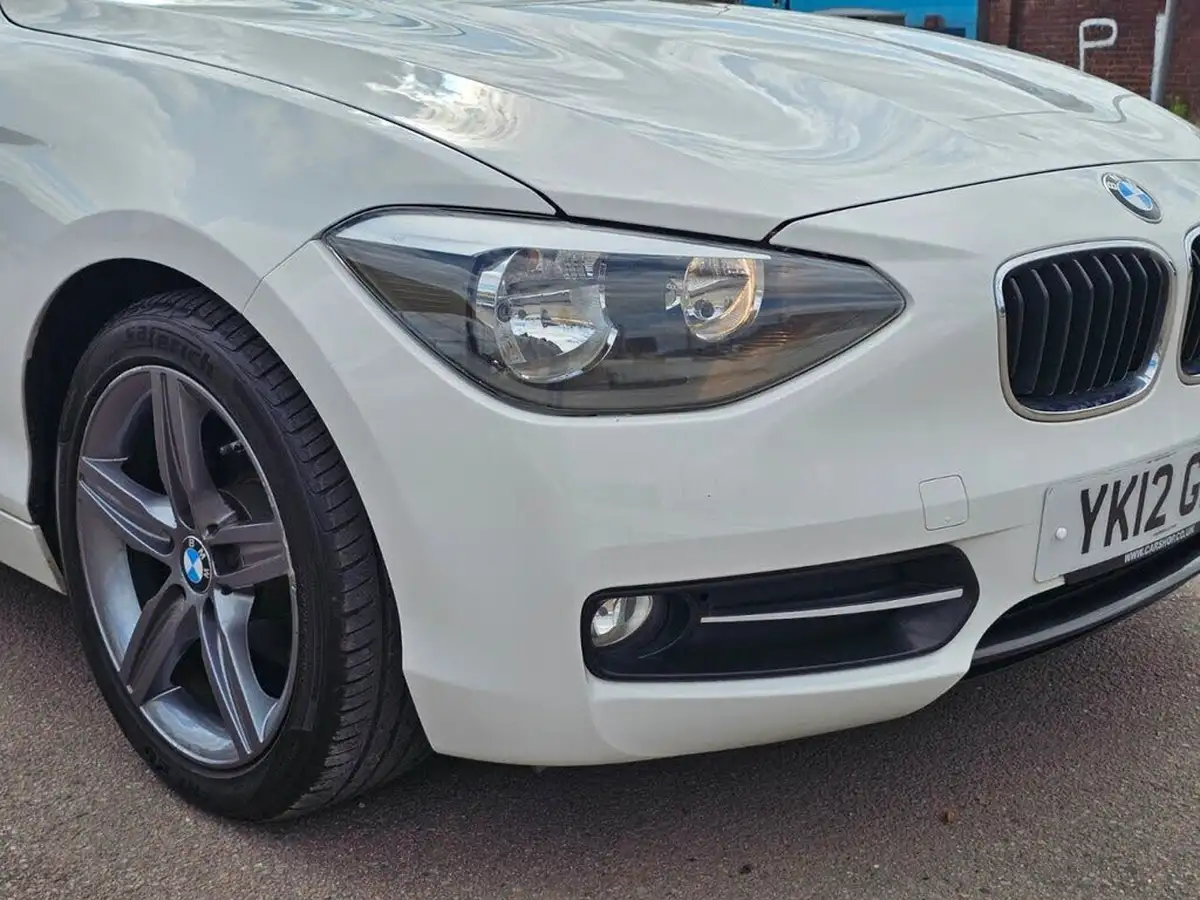 2012-bmw-1-series-20td-116d-sport-hatchback-5d-big-33