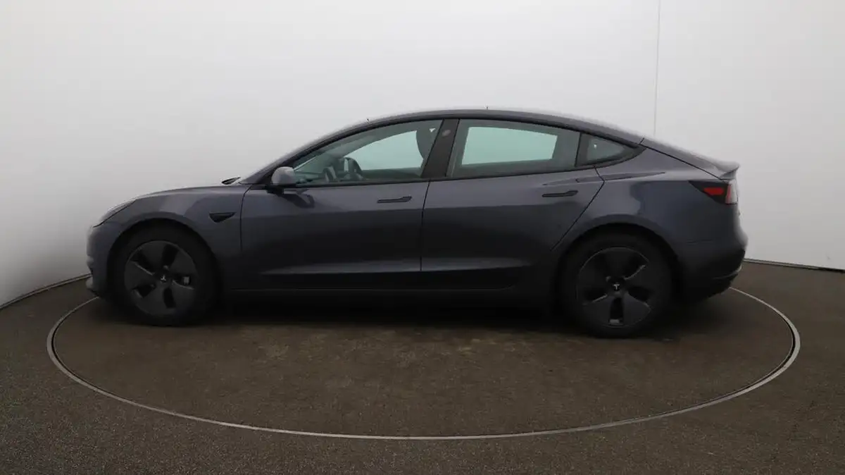 2021-tesla-model-3-e-long-range-awd-big-63