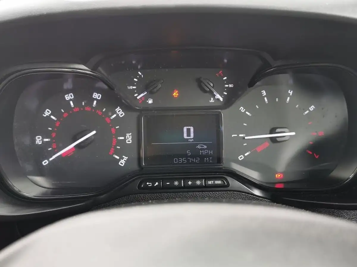 2021-citroen-berlingo-12-puretech-1000-enterprise-pro-big-17