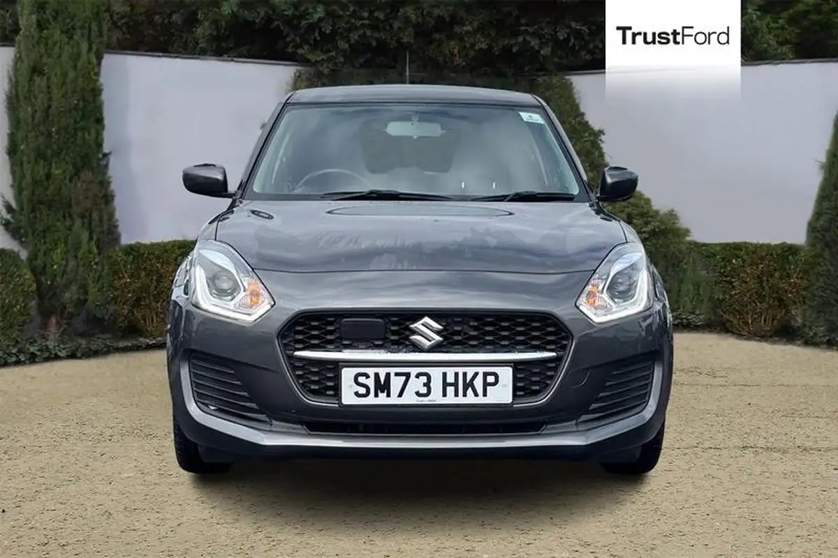 2023-suzuki-swift-12-dualjet-sz-l-big-5