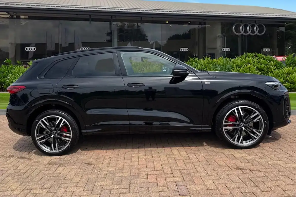 2025-audi-q5-20-tdi-edition-1-suv-big-2