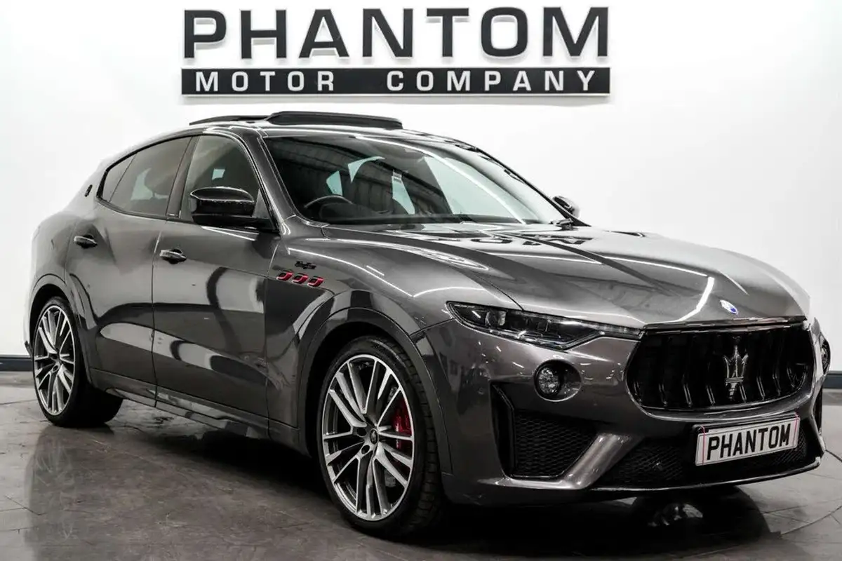 2021-maserati-levante-38-trofeo-big-0