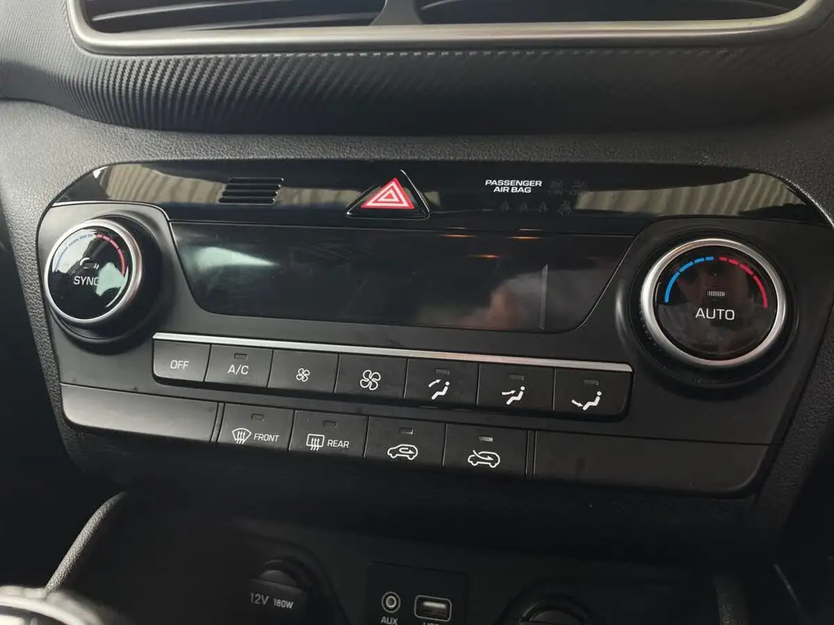 2019-hyundai-tucson-16-t-gdi-se-nav-big-17