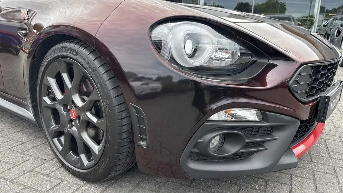2018-abarth-124-14-multiair-spider-big-8