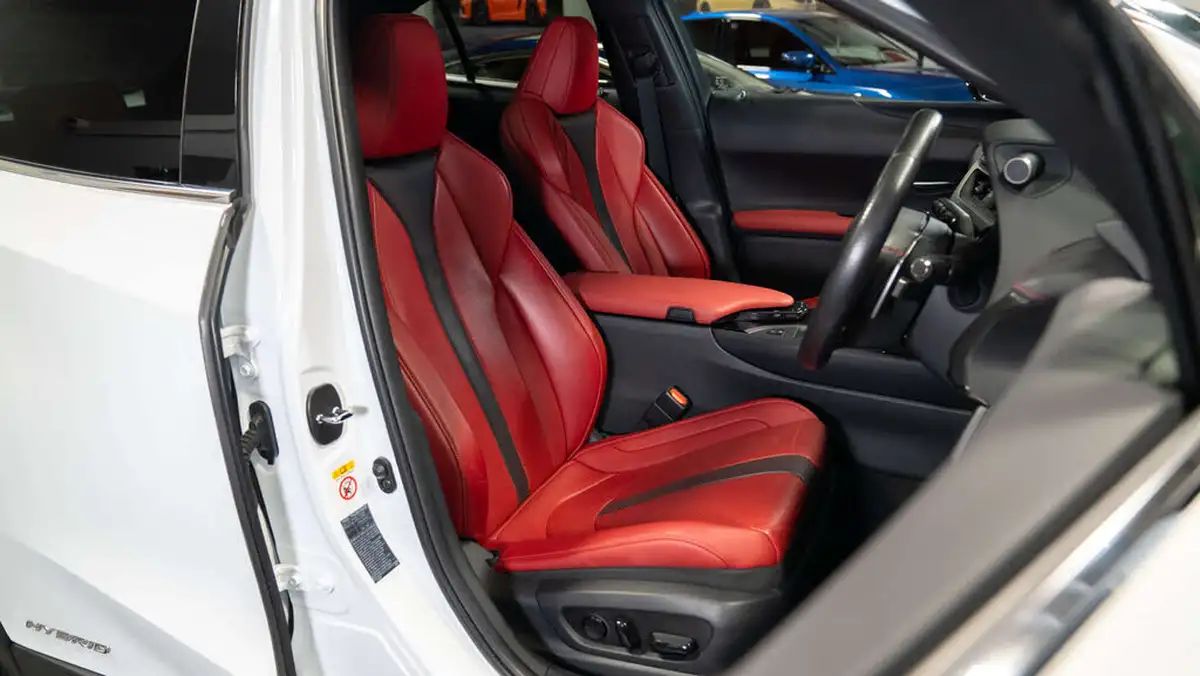 2019-lexus-ux-250h-20-f-sport-premium-plus-packsun-e-four-big-6