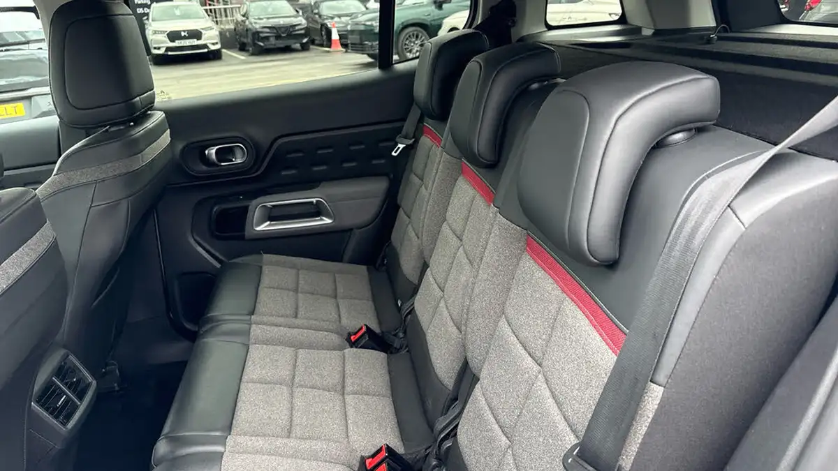 2021-citroen-c5-aircross-12-puretech-shine-big-32