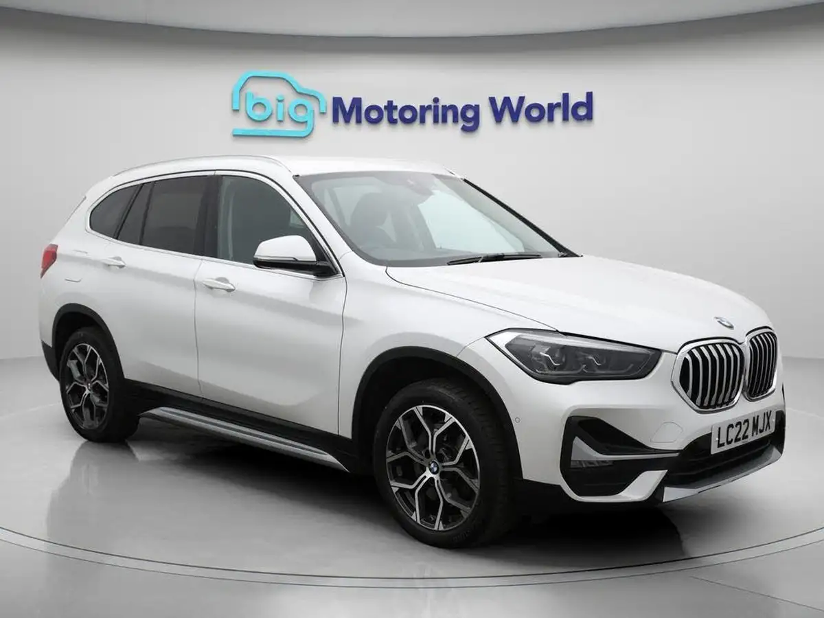 2022-bmw-x1-20-xdrive20i-xline-big-0