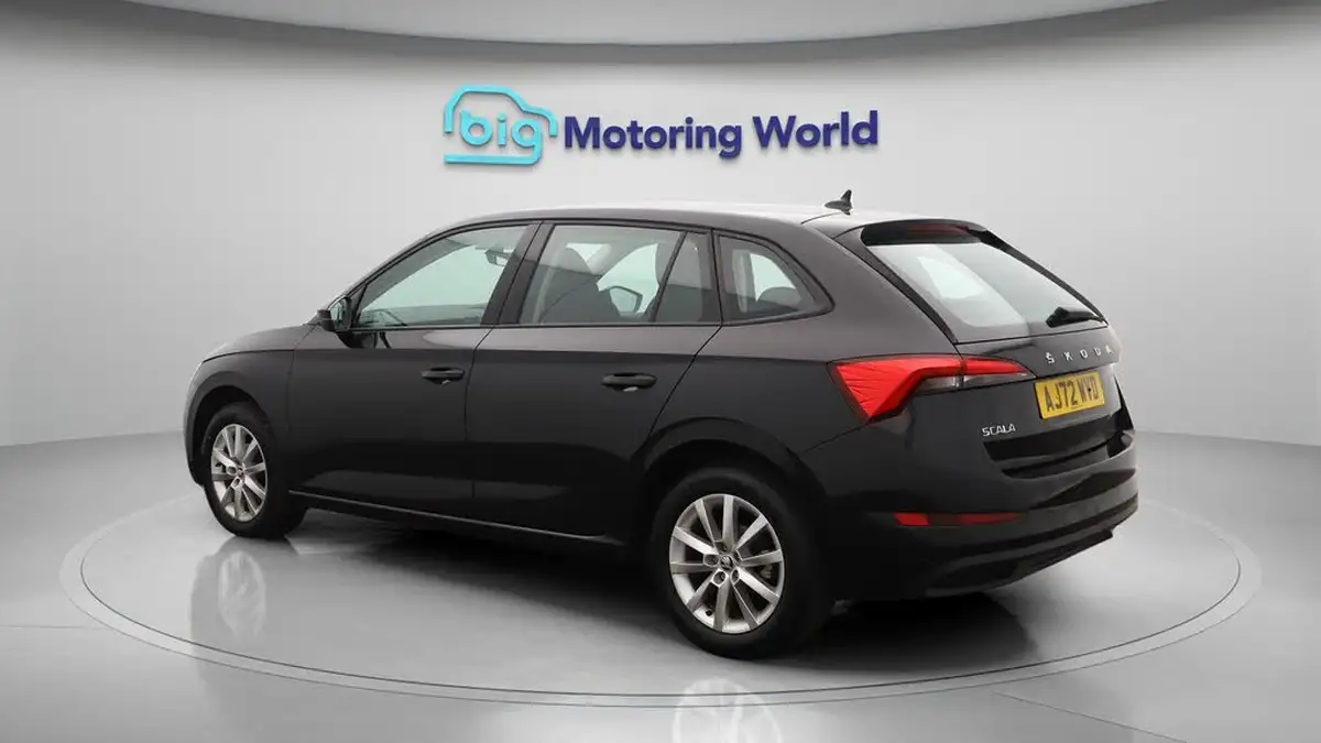 2023-skoda-scala-10-tsi-s-big-5