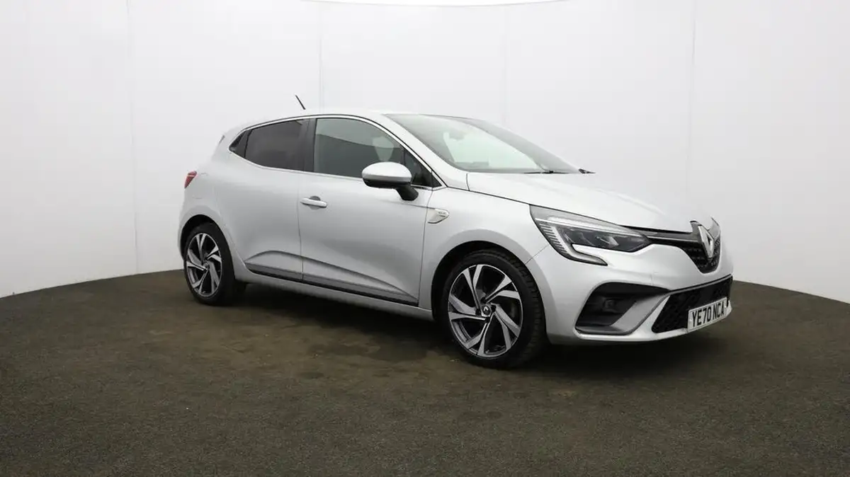2021-renault-clio-10-tce-rs-line-100bhp-big-48