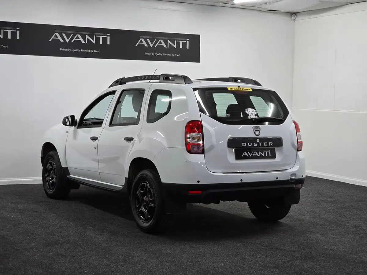 2017-dacia-duster-15dci-ambiance-110bhp-ss-station-wagon-5d-big-7