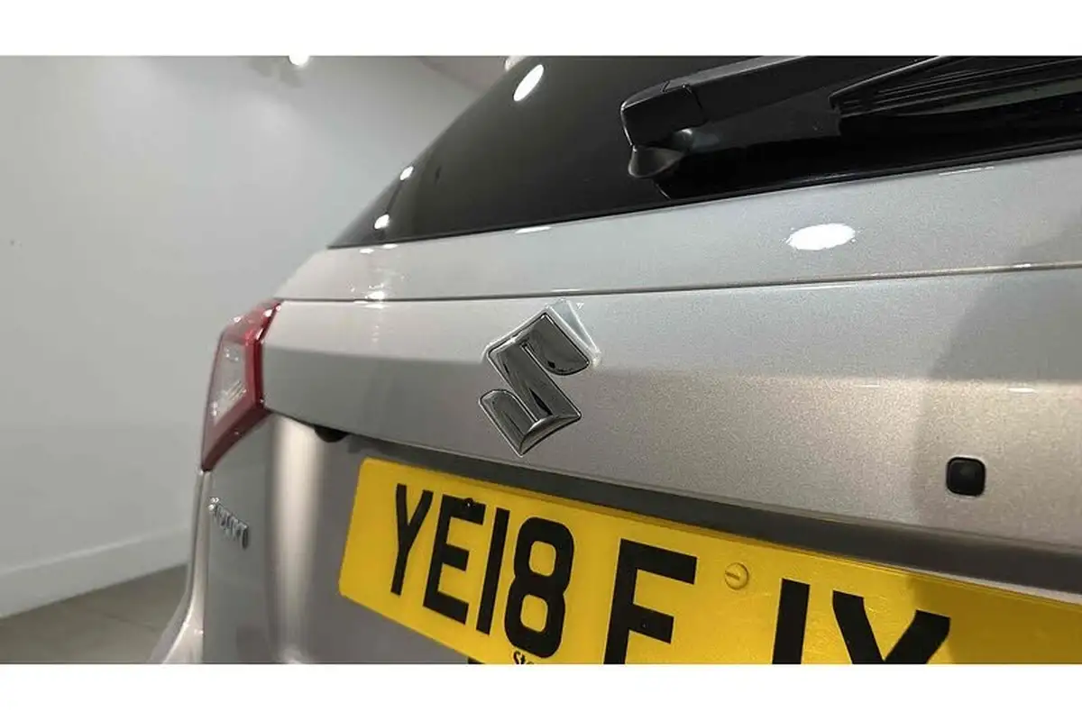 2018-suzuki-vitara-16-sz5-big-13