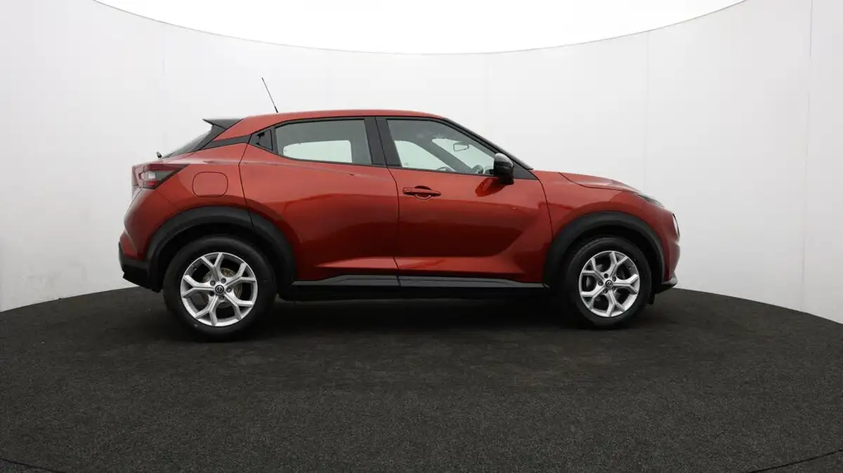 2020-nissan-juke-10-dig-t-acenta-117ps-dct-big-26