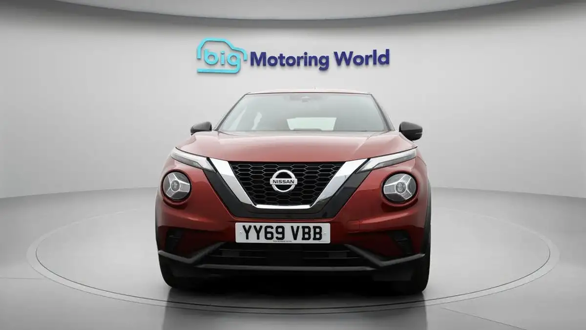 2020-nissan-juke-10-dig-t-acenta-117ps-dct-big-2