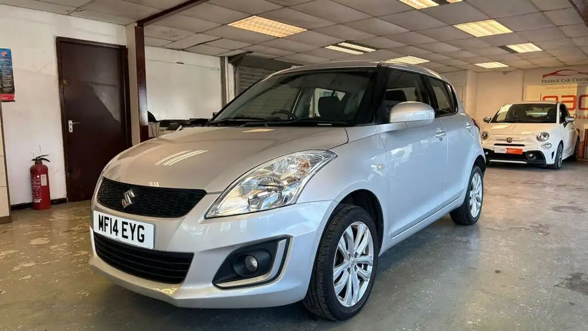 2014-suzuki-swift-12-sz3-94ps-4x4-5d-big-4