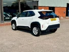 2022-toyota-yaris-cross-15-vvt-i-icon-small-8