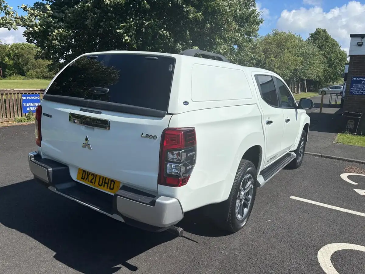 2021-mitsubishi-l200-22di-d-warrior-big-4