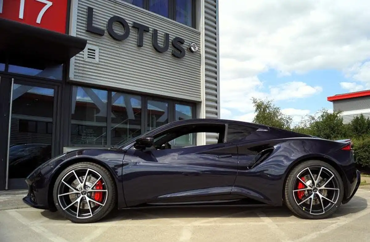 2025-lotus-emira-35-first-edition-v6-big-49