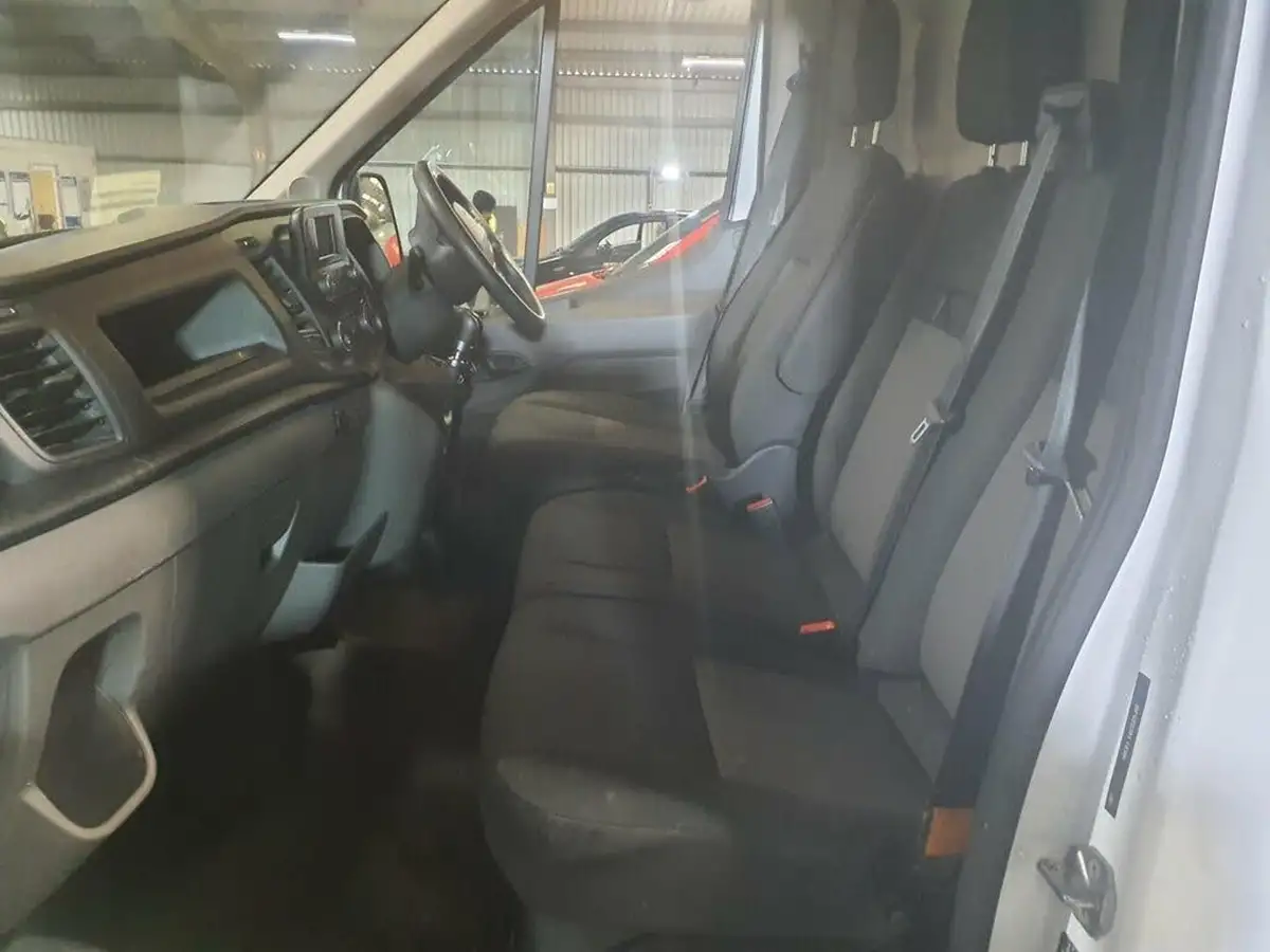 2022-ford-transit-big-7