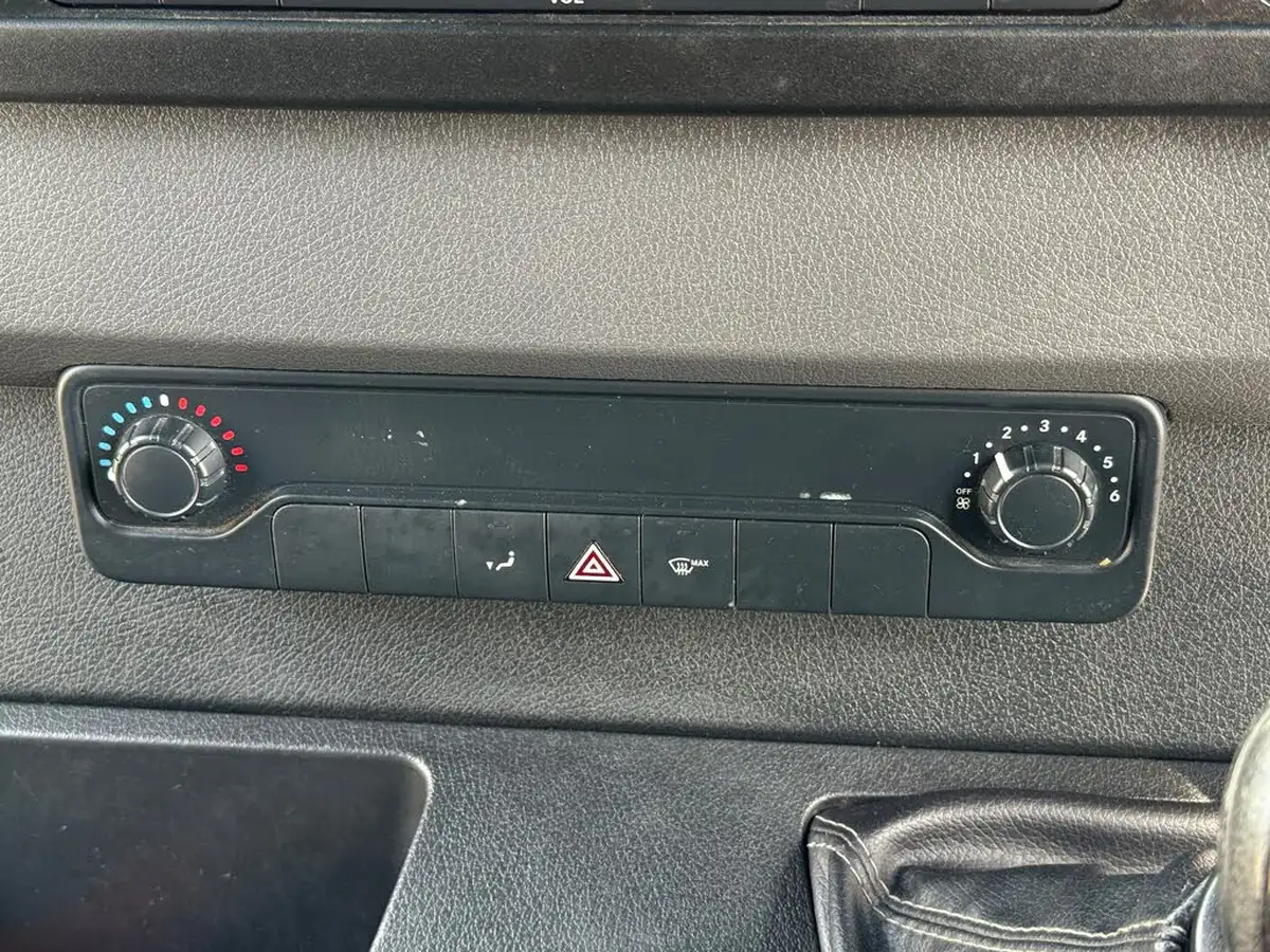 2021-mercedes-benz-sprinter-20cdi-315-l1h1-progressive-150pseu6dt-panel-rwd-eco-gear-360-big-23