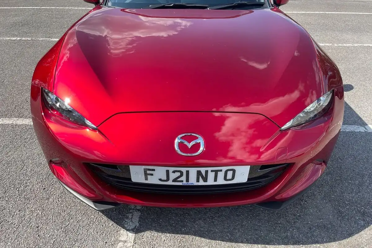 2021-mazda-mx-5-15-sport-convertible-big-14