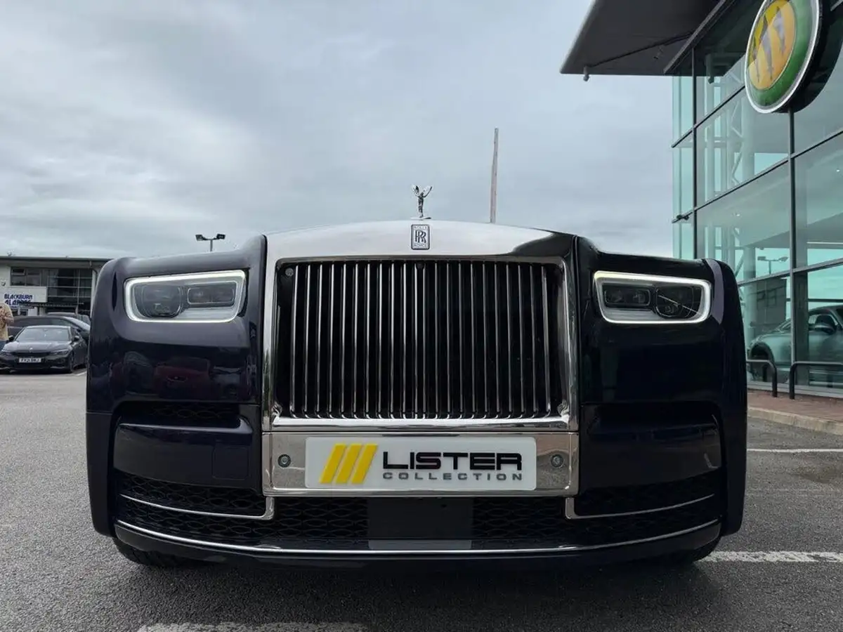 2018-rolls-royce-phantom-67-big-4