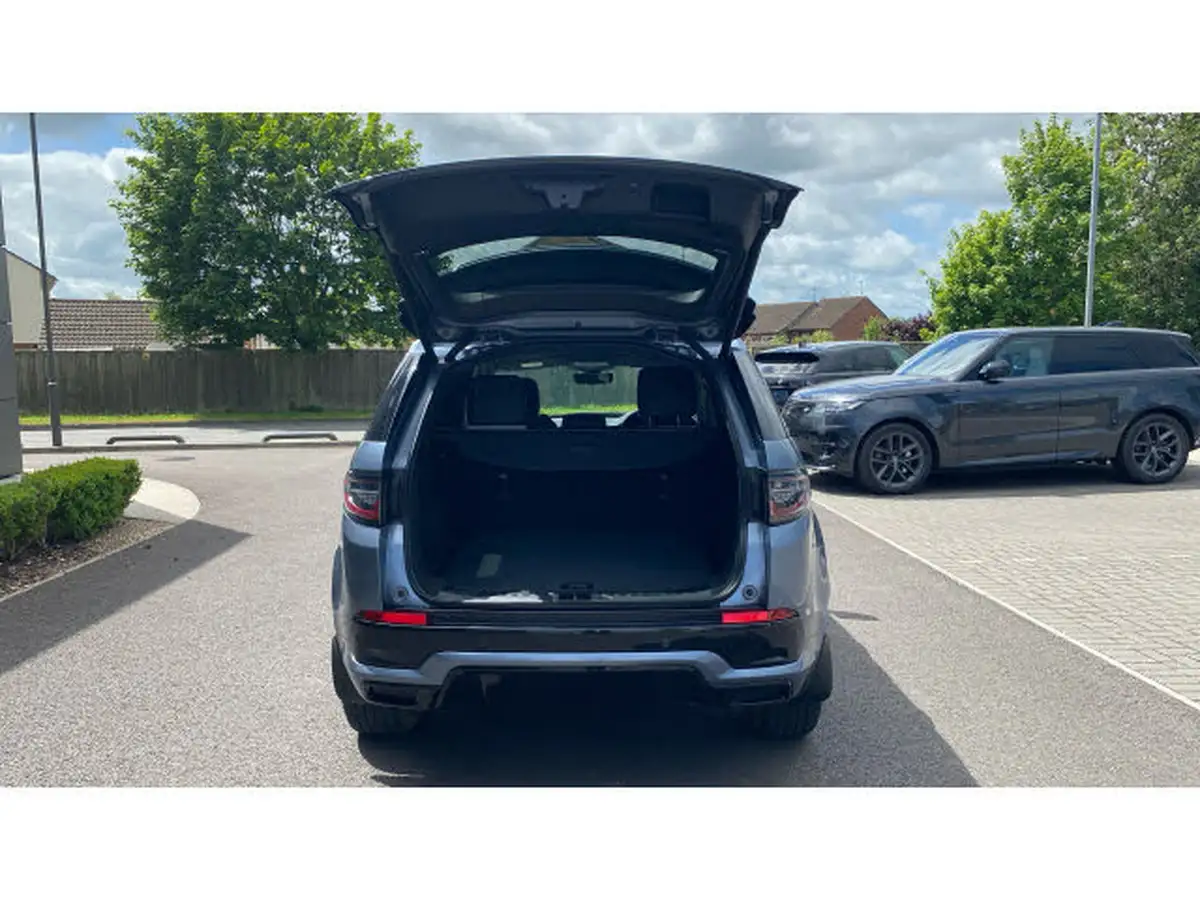 2023-land-rover-discovery-sport-20-d165-urban-edition-big-26