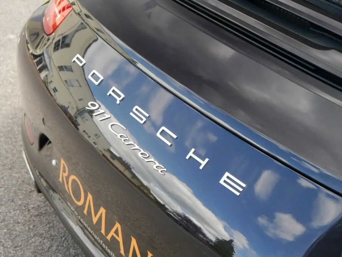 2013-porsche-911-34-carrera-coupe-pdk-big-12